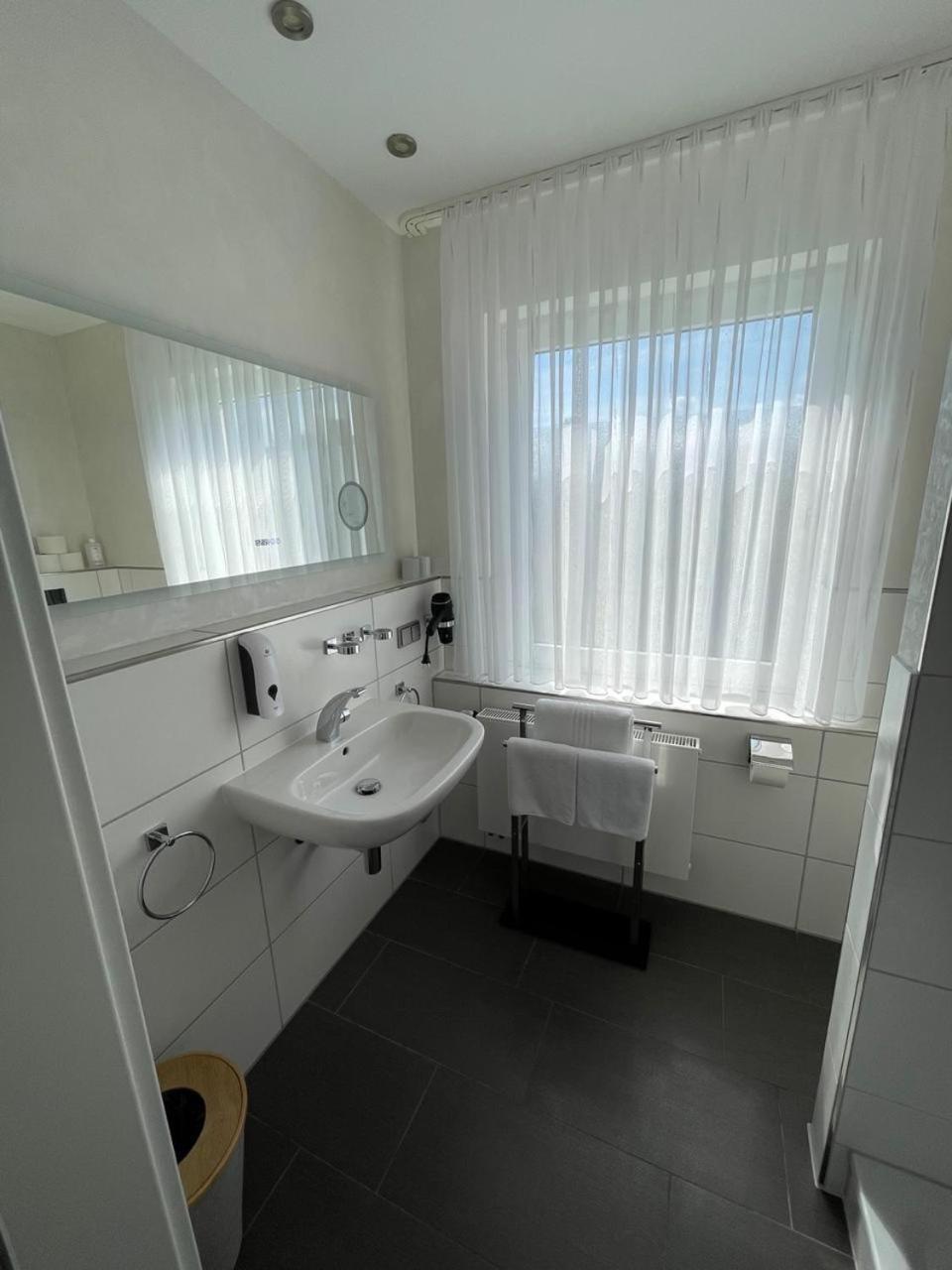 Hotel Pension Haus Talblick Edersee Hemfurth-Edersee Zewnętrze zdjęcie