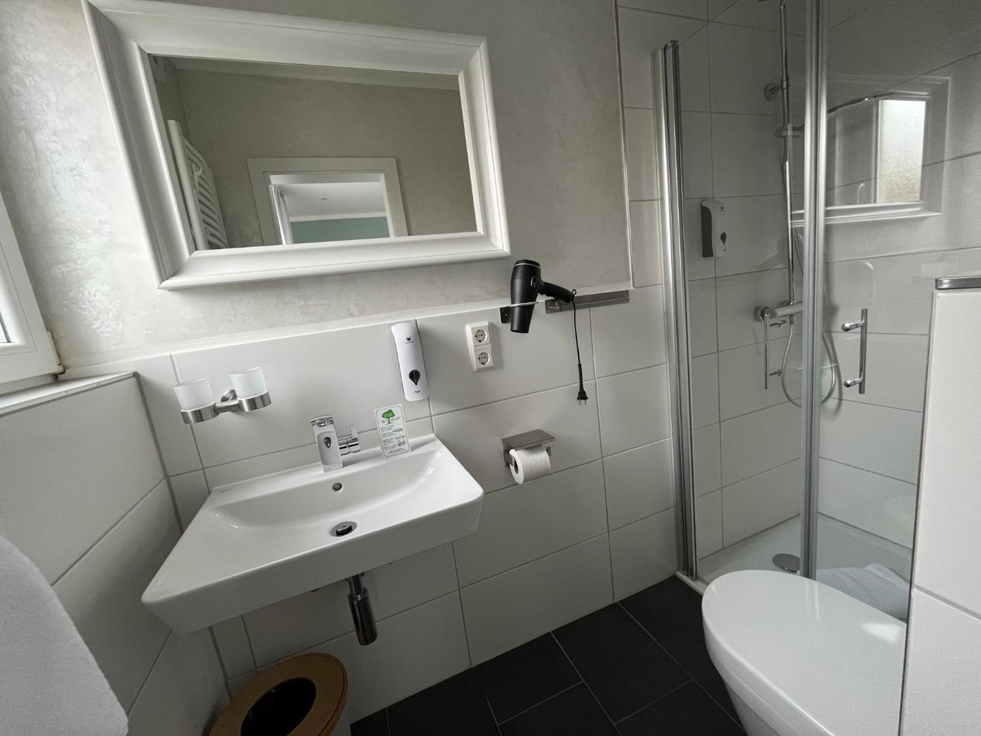 Hotel Pension Haus Talblick Edersee Hemfurth-Edersee Zewnętrze zdjęcie